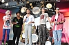 00HQ_281829.jpg