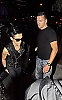 Nom du fichier=bill-kaulitz-082410-3.jpg
Taille du fichier=102Ko
Dimensions : 500x800
Ajouté le : 26 Août 2010 bill-kaulitz-082410-3.jpg